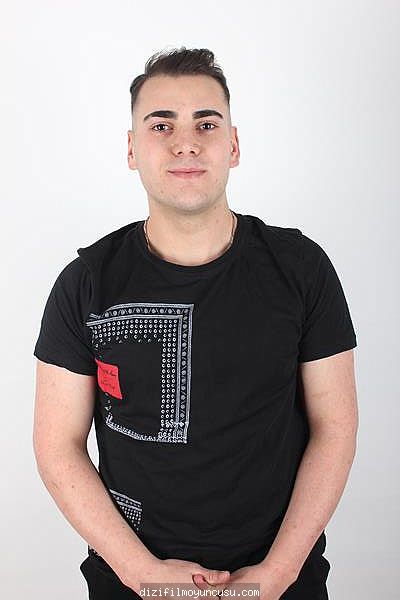 Erkek Oyuncular Adayımız Samet