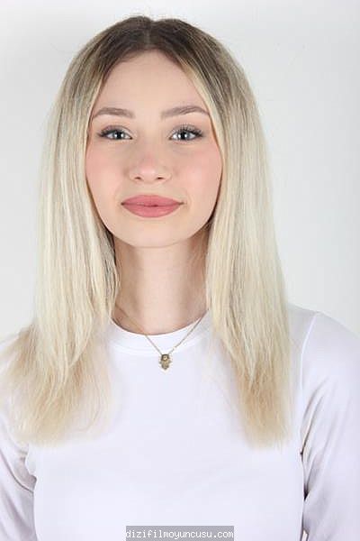 Kadın Oyuncular Adayımız Aysima