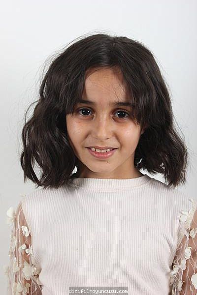 Çocuk Oyuncular Adayımız Mukaddes
