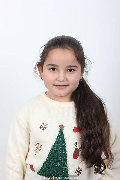 Çocuk Oyuncular Adayımız Ecrin