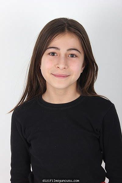 Çocuk Oyuncular Adayımız Kadriye