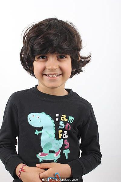 Çocuk Oyuncular Adayımız Uzay