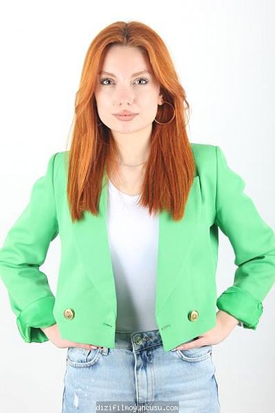 Kadın Oyuncular Adayımız Emine