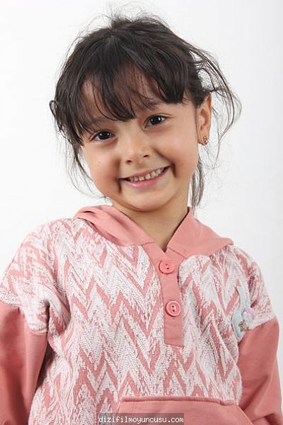 Çocuk Oyuncular Adayımız Neslihan