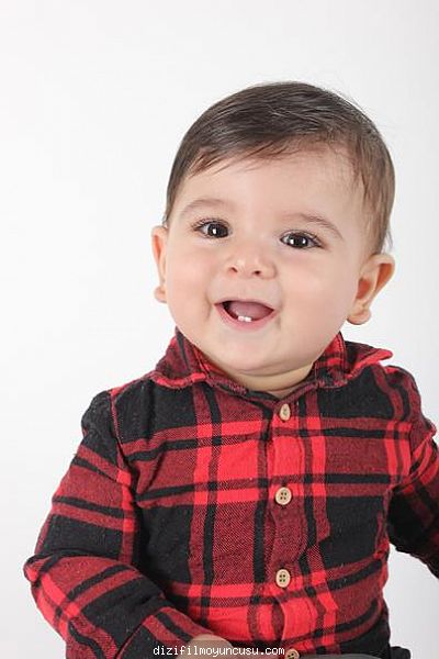 Çocuk Oyuncular Adayımız Mikail