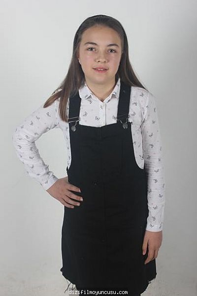 Çocuk Oyuncular Adayımız Cemre