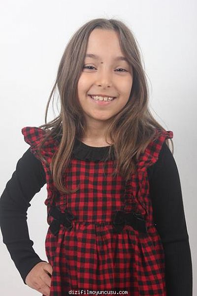 Çocuk Oyuncular Adayımız Emina