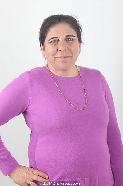 Kadın Oyuncular Adayımız Nermin