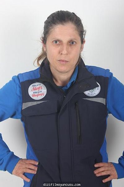 Kadın Oyuncular Adayımız Raziye