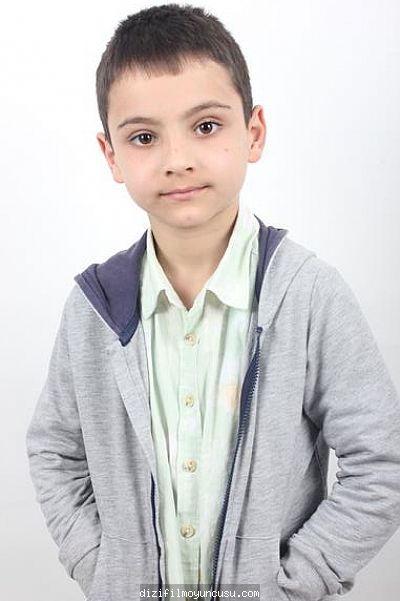 Çocuk Oyuncular Adayımız Berat