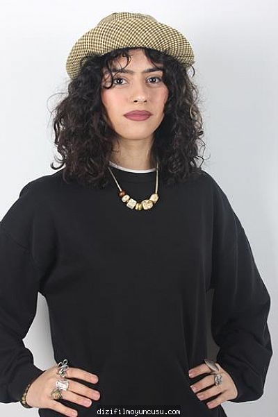 Kadın Oyuncular Adayımız Cansu