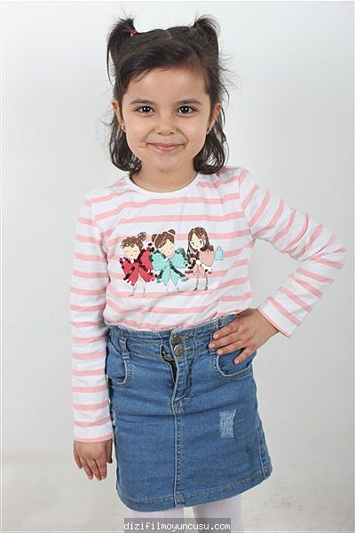 Çocuk Oyuncular Adayımız Öykü