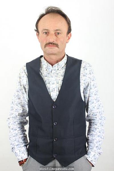 Erkek Oyuncular Adayımız Mustafa