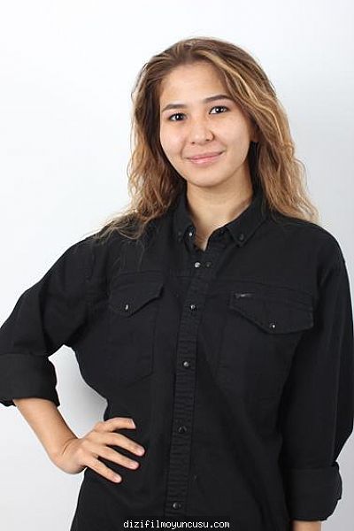 Kadın Oyuncular Adayımız Nergis