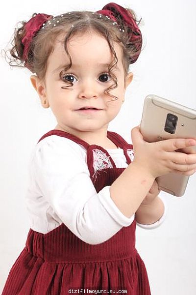 Çocuk Oyuncular Adayımız Sare