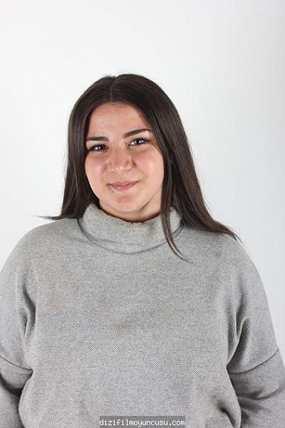 Kadın Oyuncular Adayımız Elif