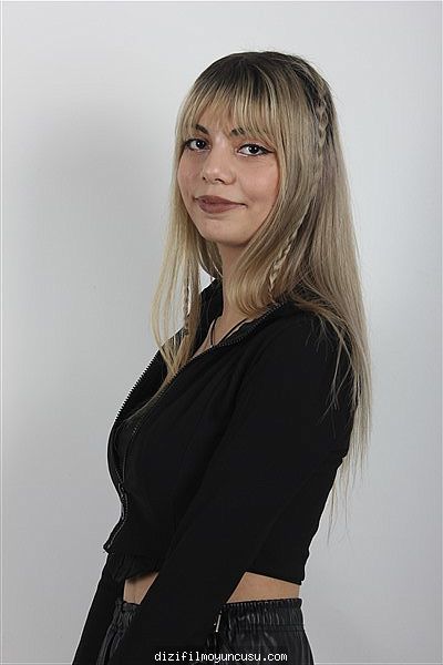 Kadın Oyuncular Adayımız Sevilay