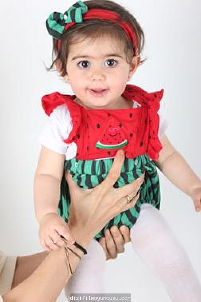 Çocuk Oyuncular Adayımız Afra