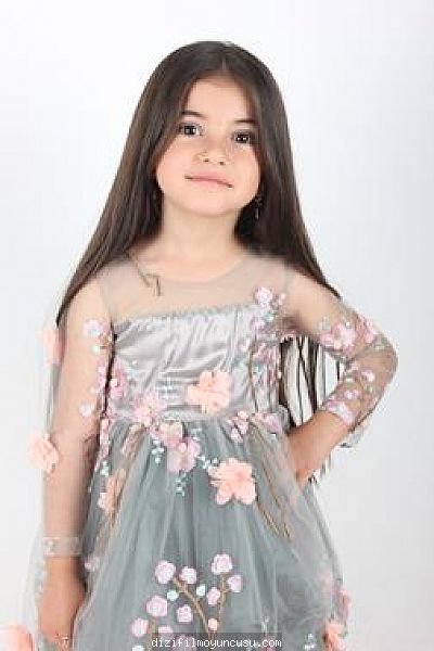 Çocuk Oyuncular Adayımız Esila