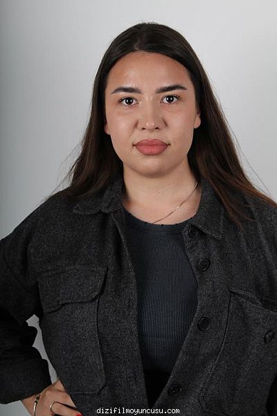 Kadın Oyuncular Adayımız Elena