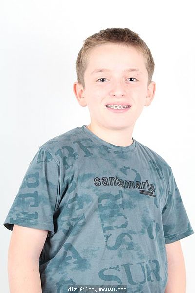 Çocuk Oyuncular Adayımız Yiğit