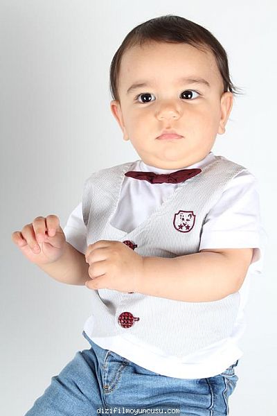 Çocuk Oyuncular Adayımız Göktaş