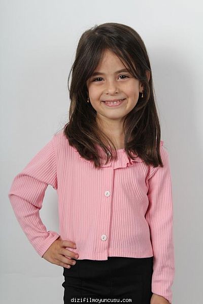 Çocuk Oyuncular Adayımız Asel
