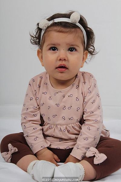 Çocuk Oyuncular Adayımız Beril