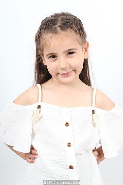 Çocuk Oyuncular Adayımız Hilal