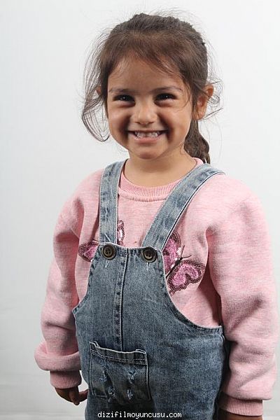 Çocuk Oyuncular Adayımız Göksu