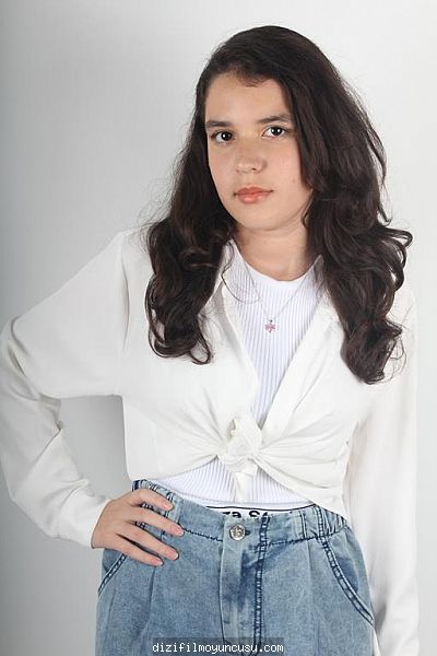 Çocuk Oyuncular Adayımız Sinem