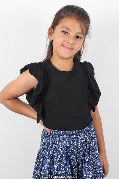 Çocuk Oyuncular Adayımız Zeynep