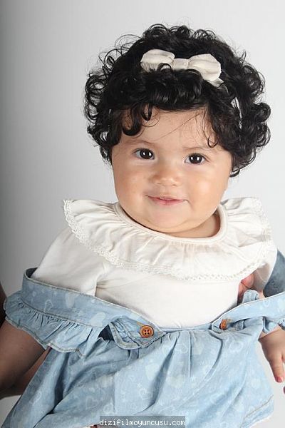 Çocuk Oyuncular Adayımız Elif