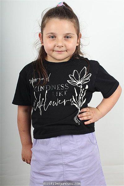 Çocuk Oyuncular Adayımız Elif