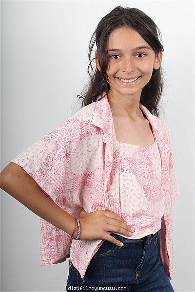 Çocuk Oyuncular Adayımız Ebru