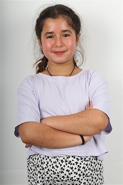 Çocuk Oyuncular Adayımız Büşra