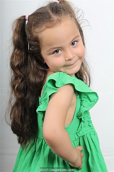 Çocuk Oyuncular Adayımız Melisa