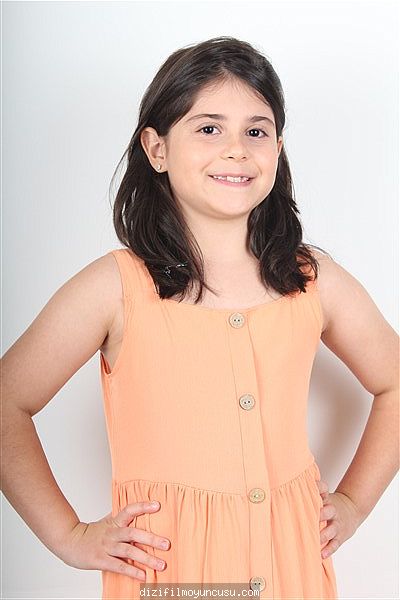 Çocuk Oyuncular Adayımız Elif