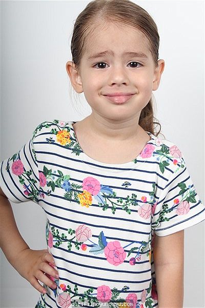 Çocuk Oyuncular Adayımız Melissa