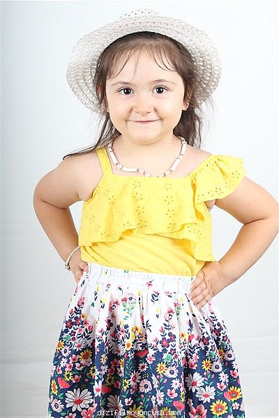 Çocuk Oyuncular Adayımız Alya