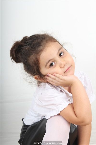 Uşak Cast Ajans Aysel 146591