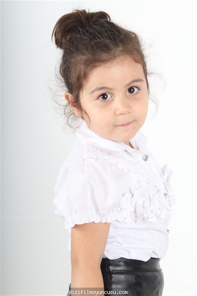 Uşak Cast Ajans Aysel 146592