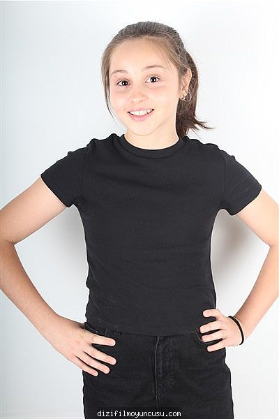 Çocuk Oyuncular Adayımız Hande