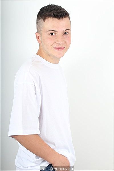 Çocuk Oyuncular Adayımız Mustafa