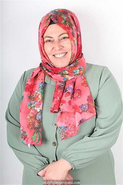 Kadın Oyuncular Adayımız Nimet