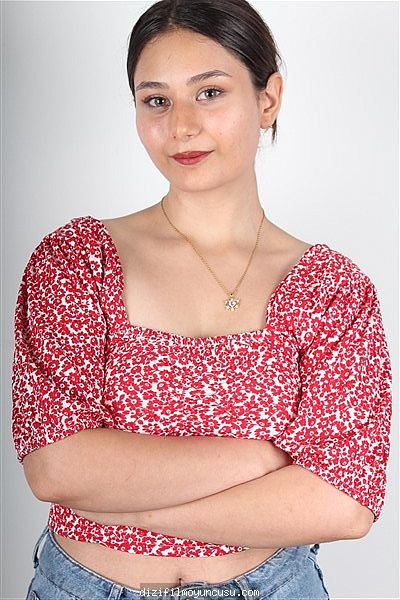 Kadın Oyuncular Adayımız Buse