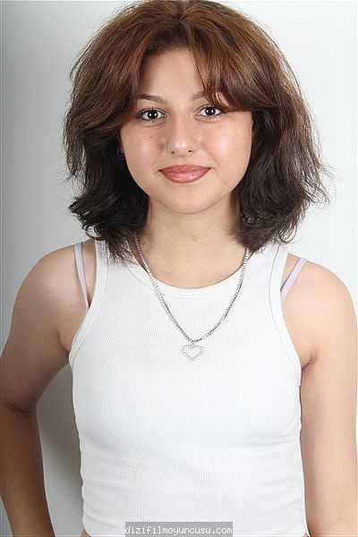 Kadın Oyuncular Adayımız Beyza