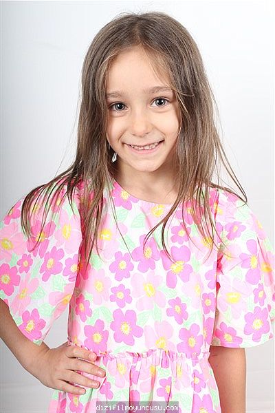 Çocuk Oyuncular Adayımız Ayşe