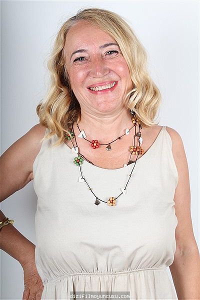 Kadın Oyuncular Adayımız Fatma