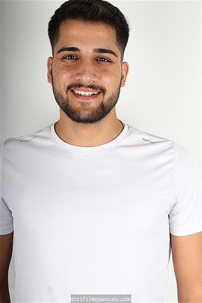 Kadın Oyuncular Adayımız Mustafa